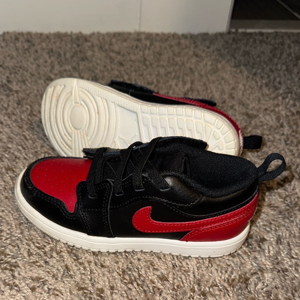 Jordan Kids Black and Red Sneakers